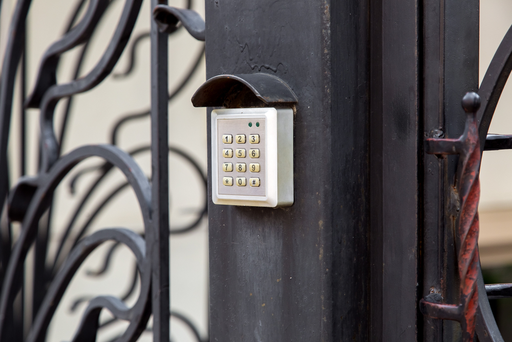 Why Your Garage Door Keypad Stops Working Suddenly